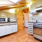 Daire 2 Bedroom Gorgeous Apartment In Moneglia