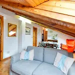 2 Bedroom Gorgeous Apartment In Moneglia * Монелья